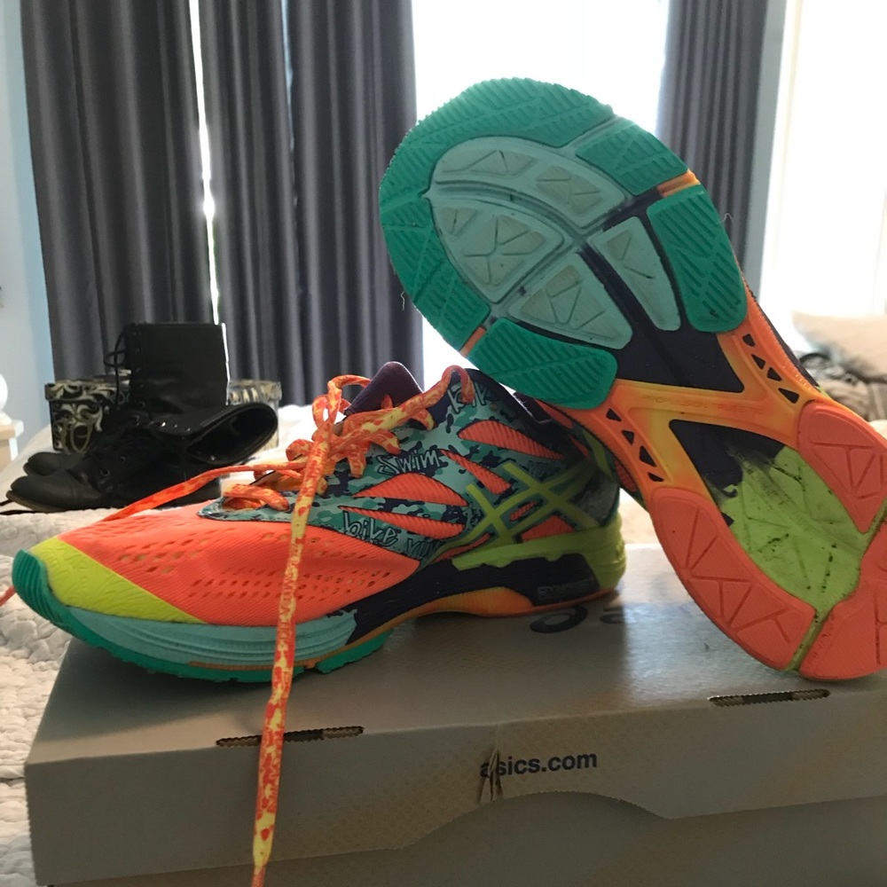 ASICS Gel-Noosa Tri 10